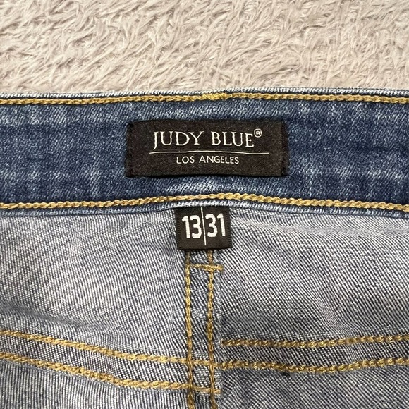 Judy Blue Skinny Fit Capri Jeans Raw Hem Distressed Women's 13/31 32x20 - Picture 9 of 16